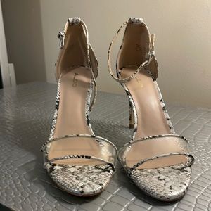 Aldo snake skin heels